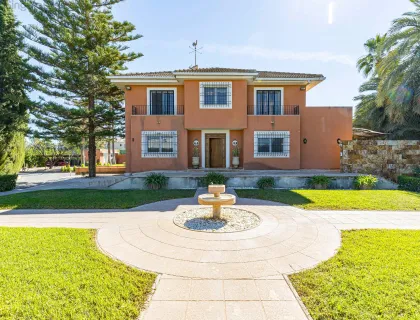 Comprar casa de 4862m² en Murcia