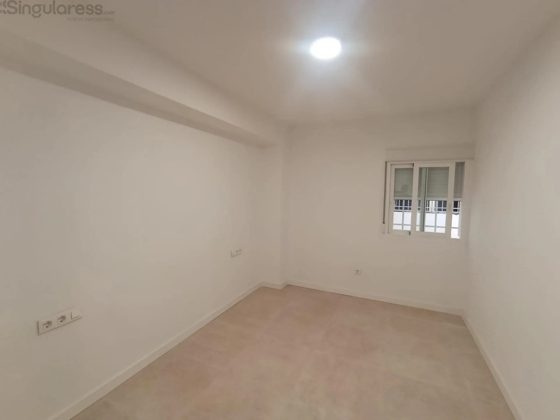 Comprar oficina de 150m² en Alicante
