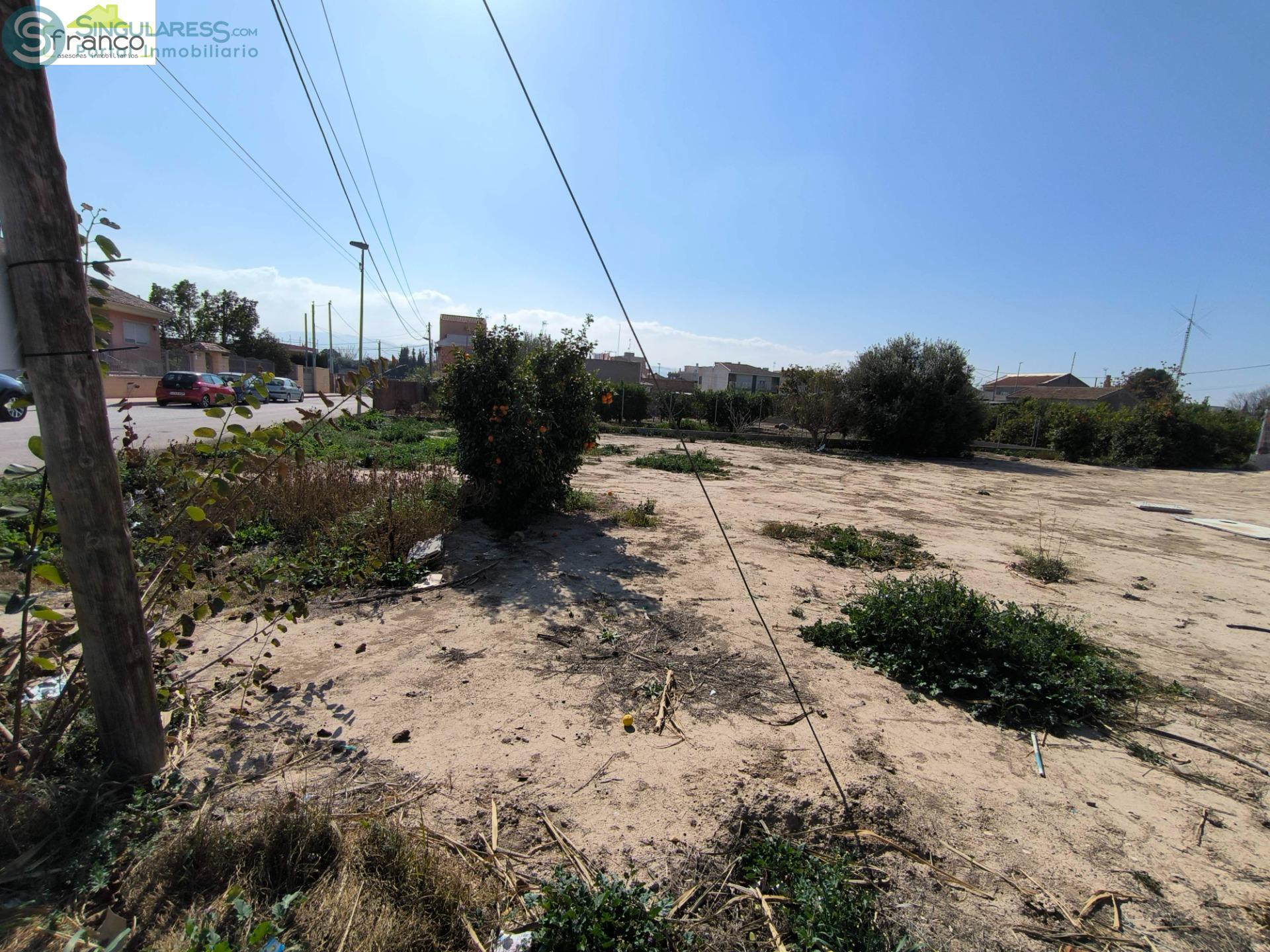 Comprar terreno de 1240m² en Murcia