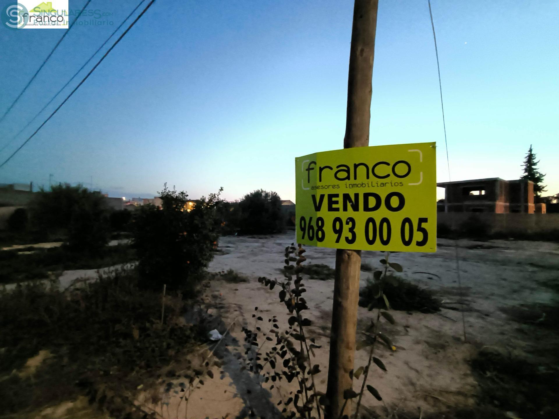 Comprar terreno de 1240m² en Murcia
