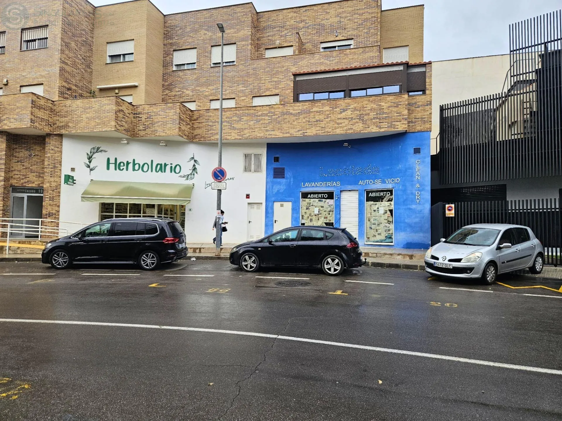 Comprar instalaciones, naves industriales... en Calle De Conesa Calderón nº 8 en Cartagena