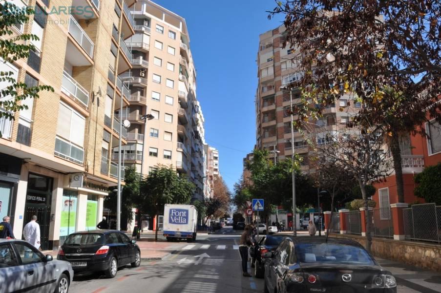 Comprar instalaciones, naves industriales... de 1345m² en Cartagena