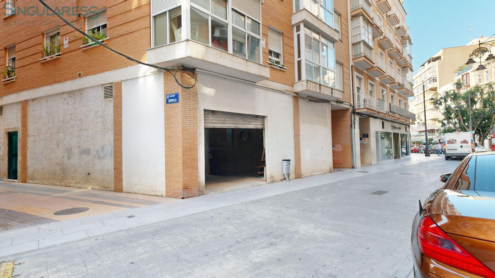 Comprar instalaciones, naves industriales... de 178m² en Cartagena