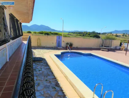 Comprar casa de 816m² en Cartagena