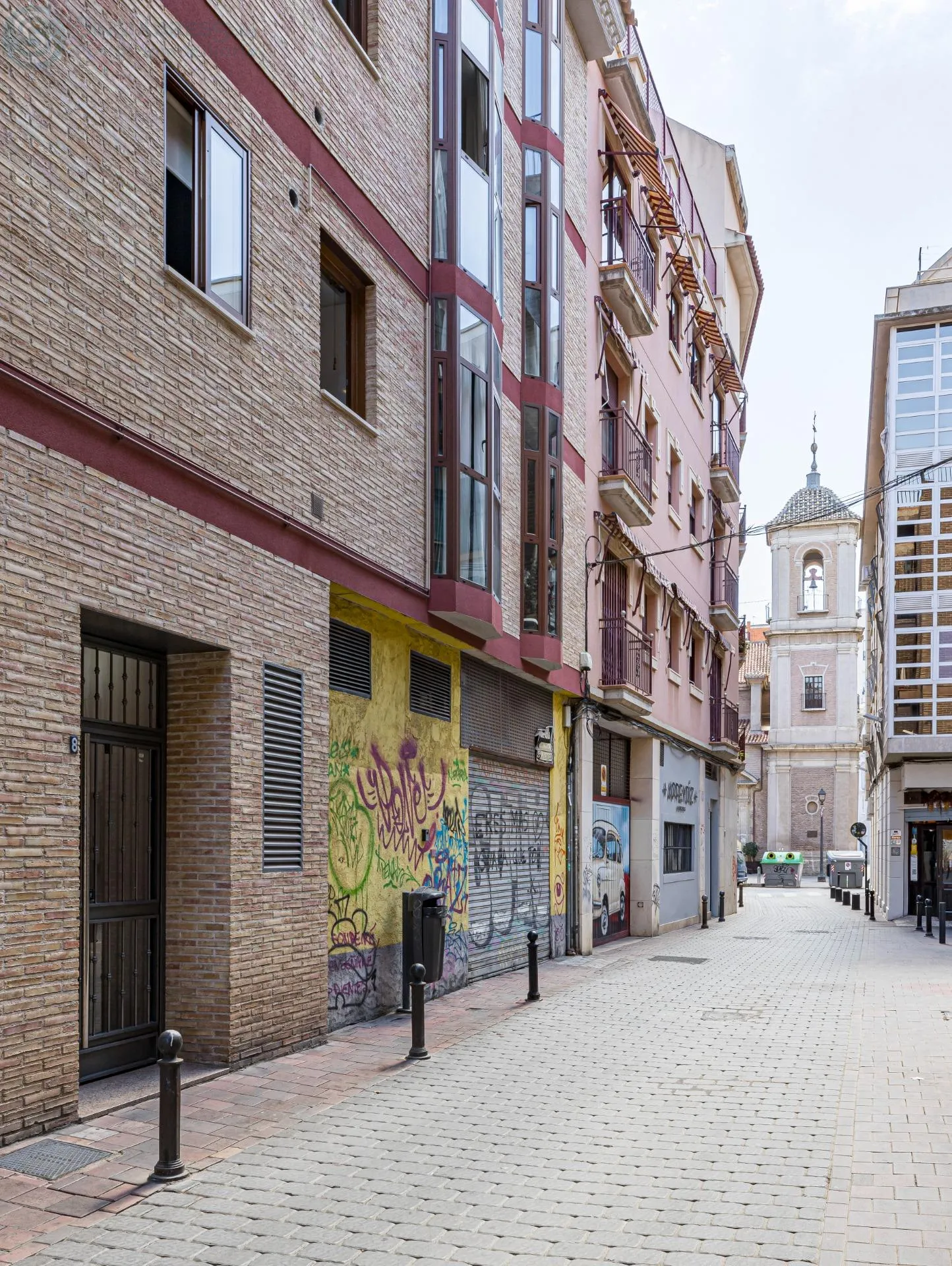 Comprar garaje de 72m² en Murcia
