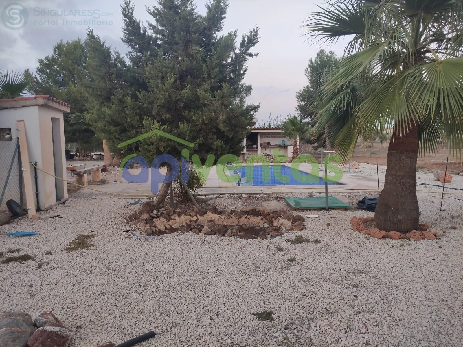 Comprar casa de 1800m² en Lorca