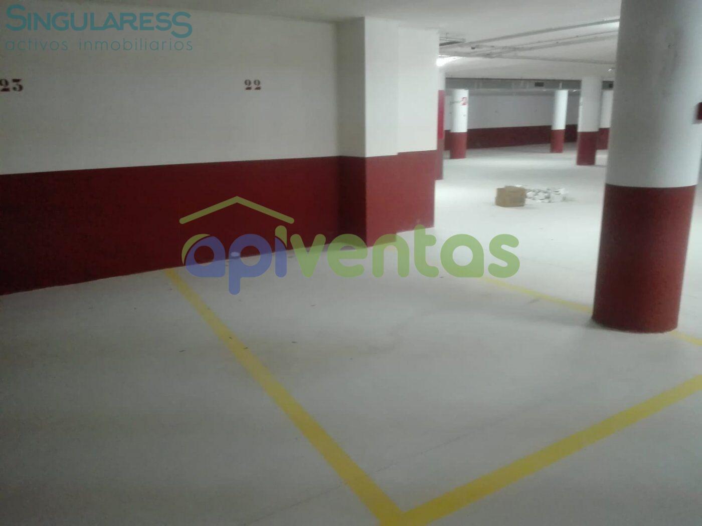 Comprar garaje de 12m² en Puerto Lumbreras