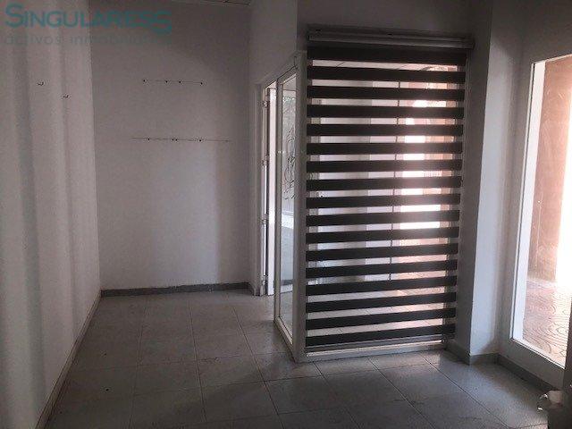 Comprar instalaciones, naves industriales... en Calle Jeronimo Santa Fe nº 11 en Lorca
