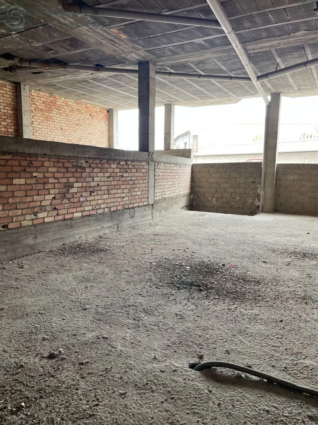 Comprar instalaciones, naves industriales... de 135m² en Las Torres de Cotillas