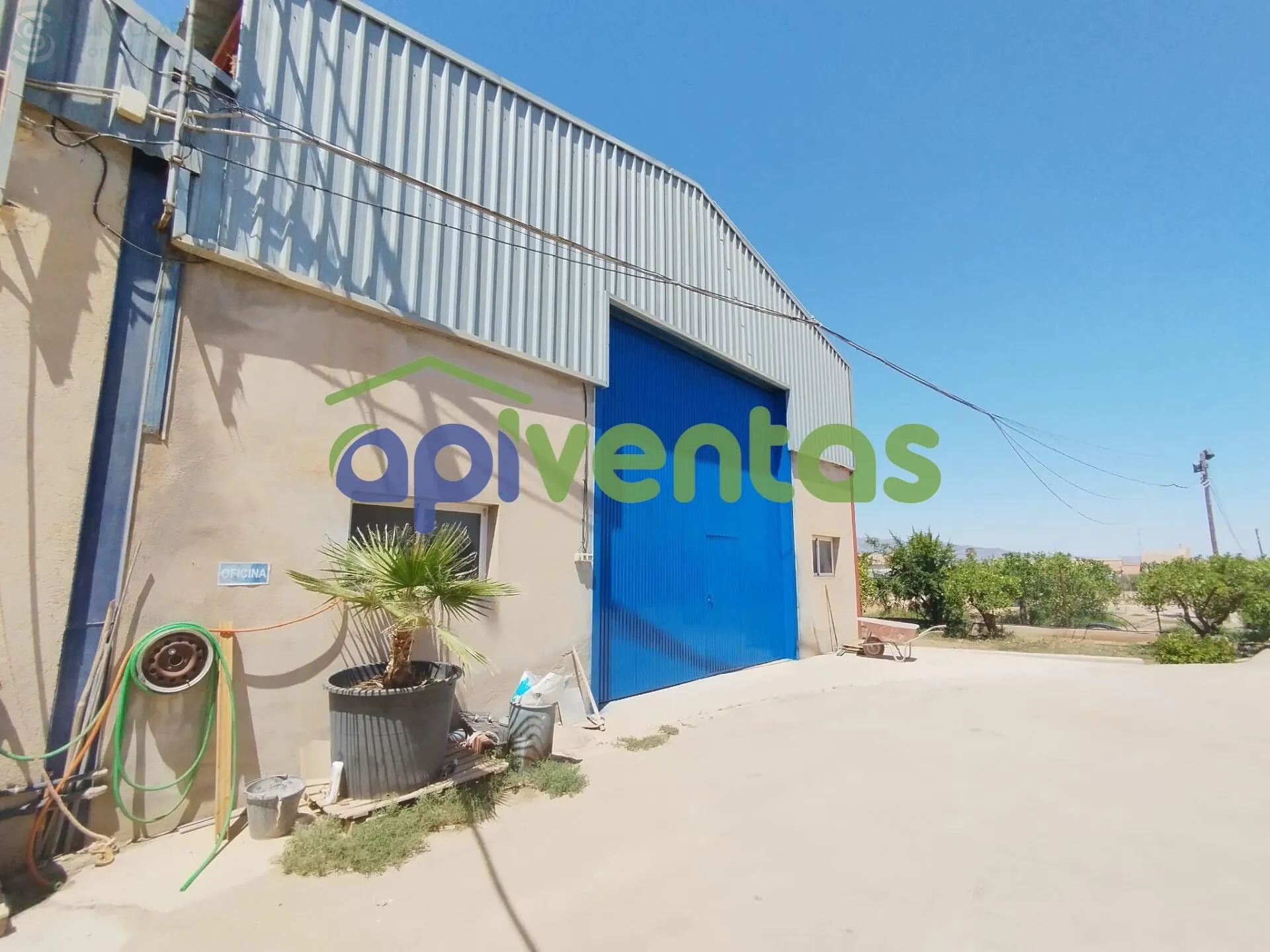 Alquilar instalaciones, naves industriales... de 5000m² en Lorca