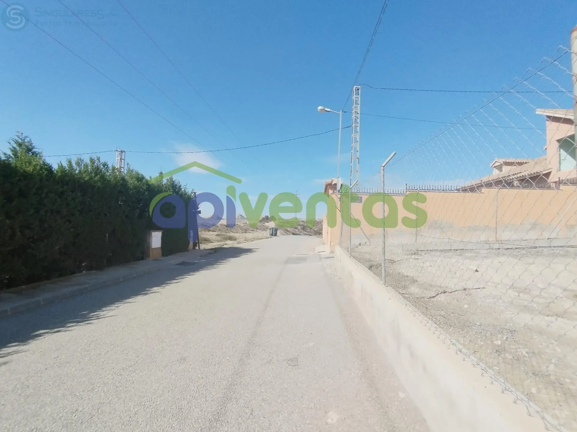 Comprar terreno de 876m² en Lorca