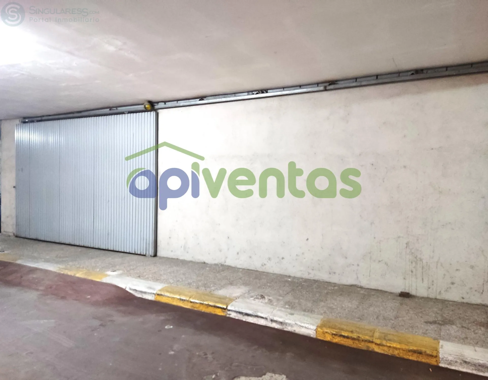 Comprar instalaciones, naves industriales... de 239m² en Lorca
