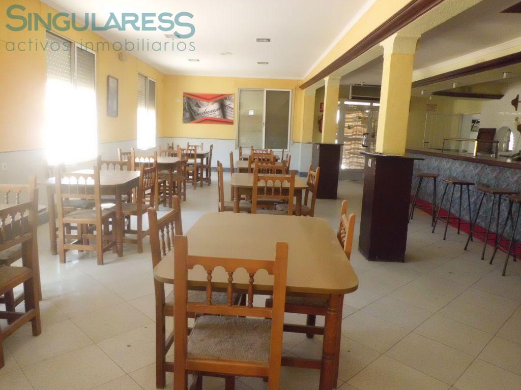 Comprar edificio de 7500m² en Lorca