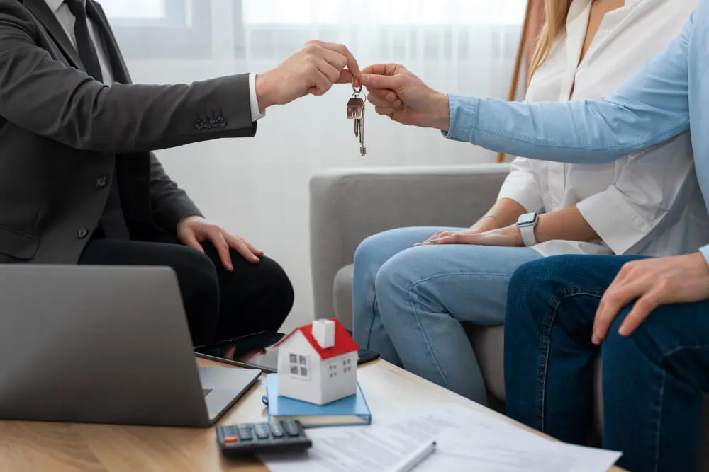 ¿Qué hay que tener en cuenta para comprar una casa?